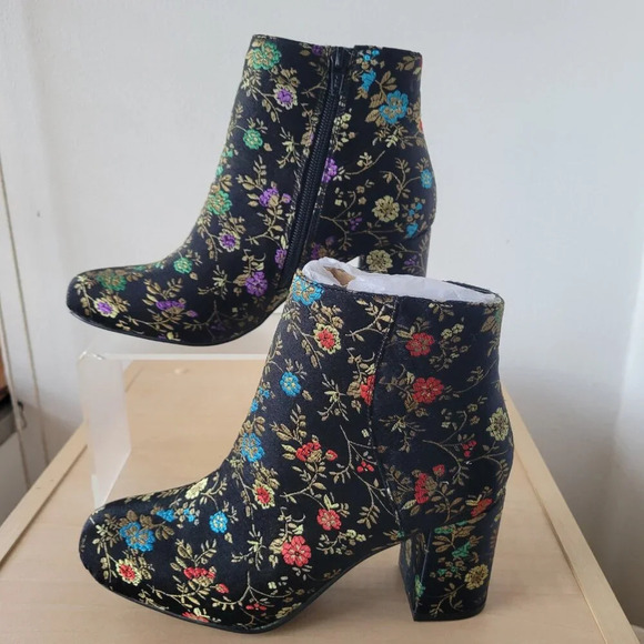 Diba Ankle Floral Satin Sequin Zip-Up Women’s Boots (Size: 6½ Medium) - Picture 5 of 13